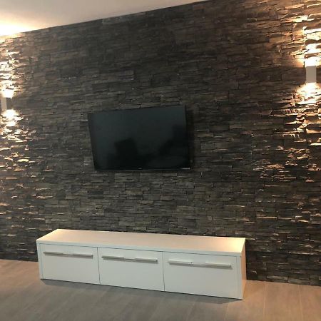 Leticia Hotel Biograd Na Moru Bagian luar foto