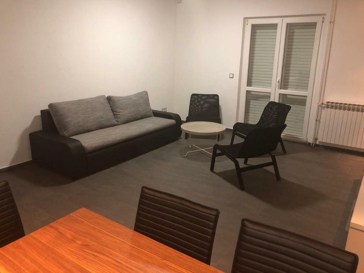 Leticia Hotel Biograd Na Moru Bagian luar foto