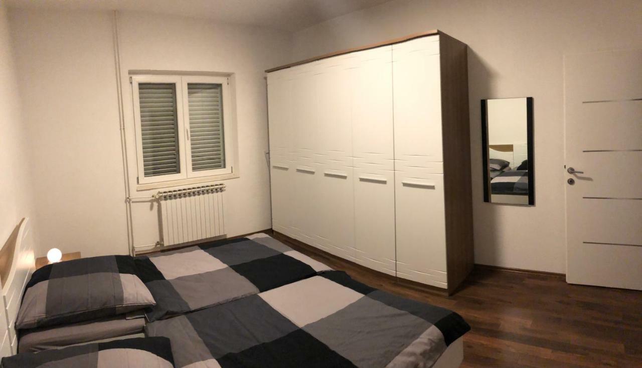 Leticia Hotel Biograd Na Moru Bagian luar foto